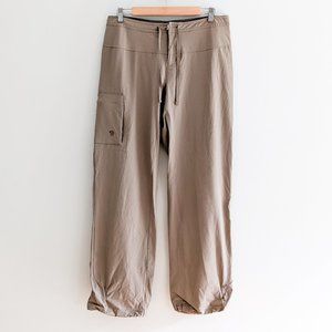 Mountain Hardwear Yuma Hiking Pant, Khaki, Size 10, 32" Inseam